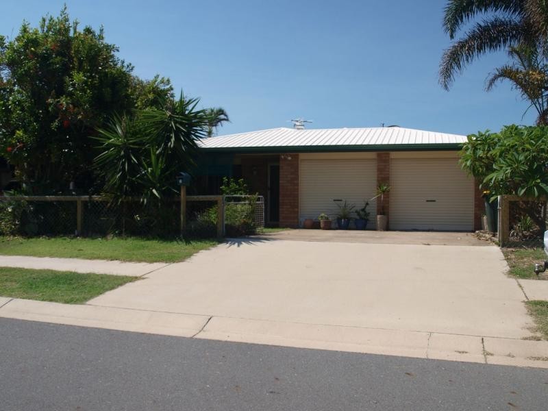 6 Albemarle Street, Emu Park QLD 4710