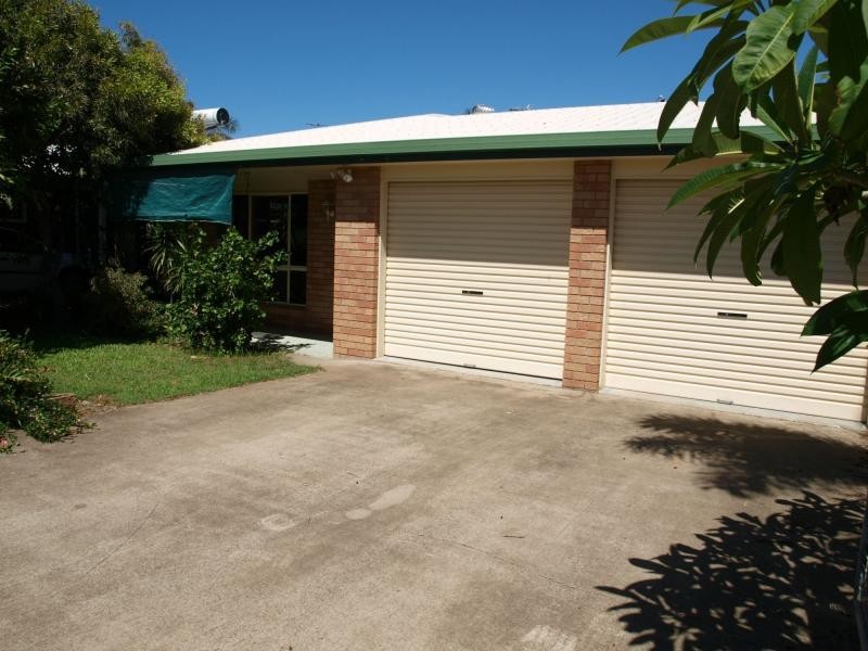 6 Albemarle Street, Emu Park QLD 4710