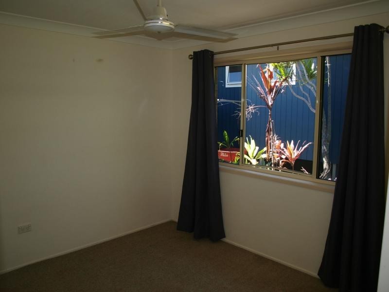 6 Albemarle Street, Emu Park QLD 4710