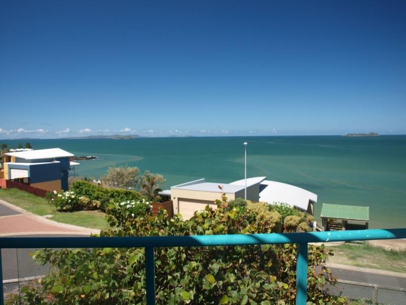 Unit 1/1 Haliotis Avenue, Zilzie, Emu Park QLD 4710