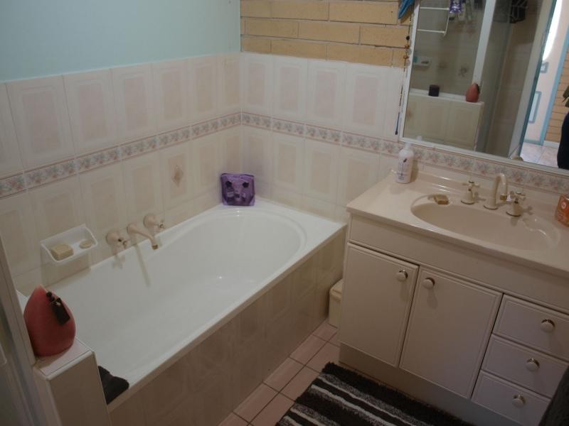 Unit 1/1 Haliotis Avenue, Zilzie, Emu Park QLD 4710