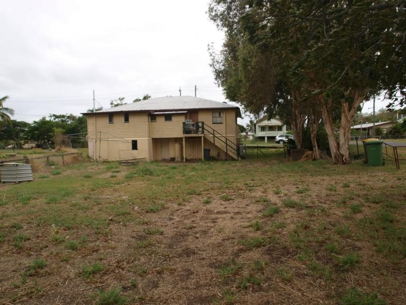 30 Roden Street, Keppel Sands QLD 4702