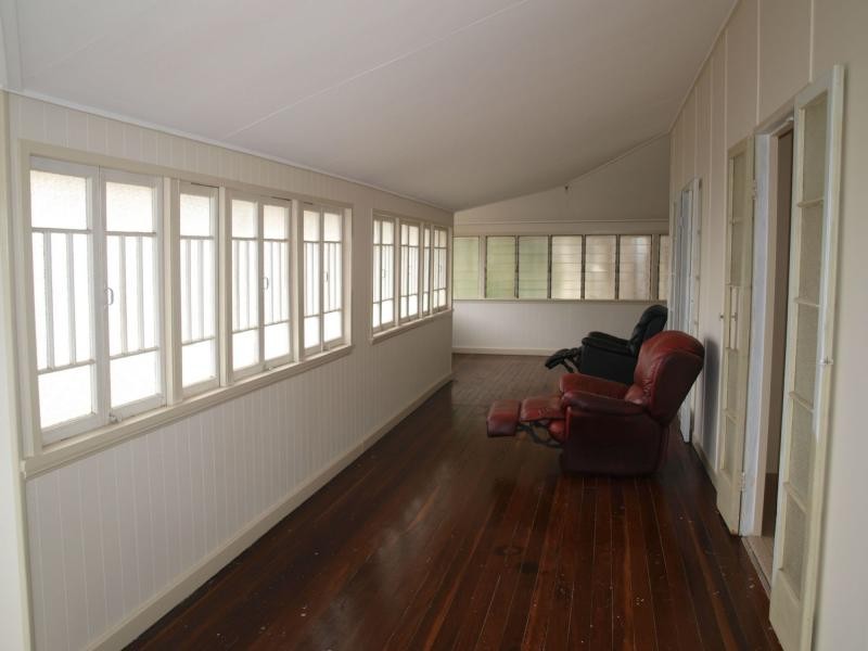 30 Roden Street, Keppel Sands QLD 4702