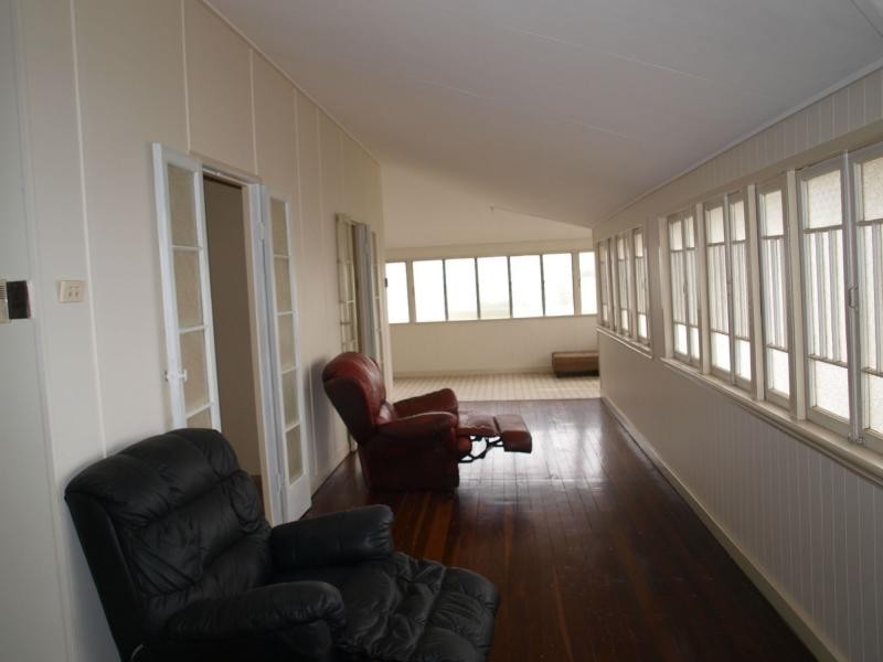 30 Roden Street, Keppel Sands QLD 4702