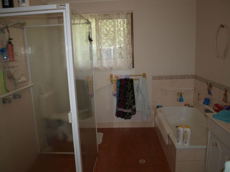 15 Adobe Road, Tanby, Emu Park QLD 4710