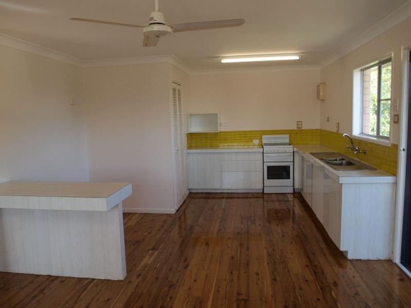 12 Hutton Street, Yeppoon QLD 4703