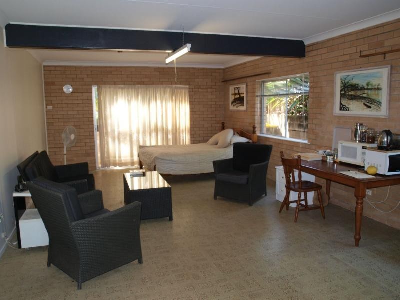 12 Hutton Street, Yeppoon QLD 4703