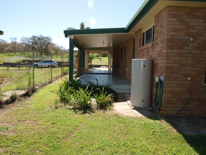 6 Albemarle Street, Emu Park QLD 4710