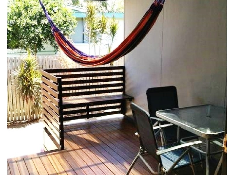 11 Dingwall Street, Keppel Sands QLD 4702