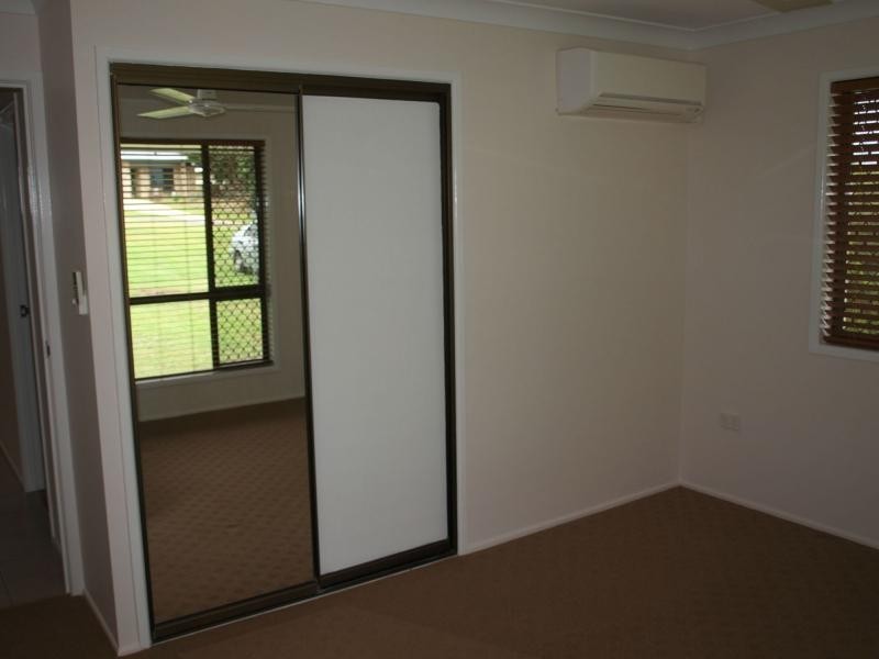 16 William Street, Emu Park QLD 4710