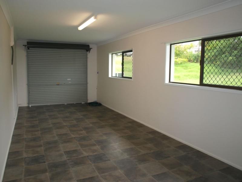 16 William Street, Emu Park QLD 4710