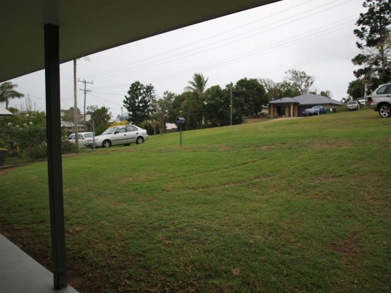 16 William Street, Emu Park QLD 4710