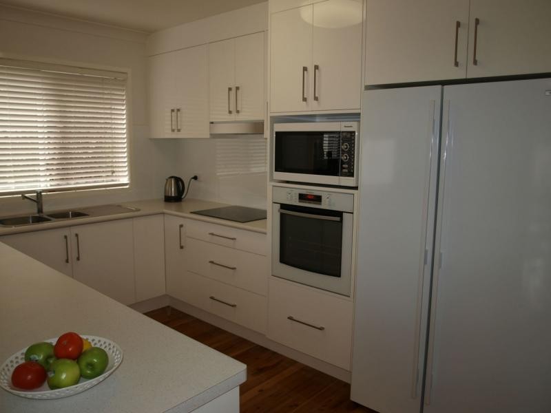 13 Oak Street, Emu Park QLD 4710