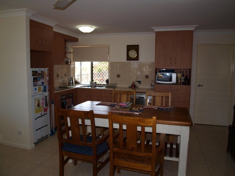 1 Haven Road, Emu Park QLD 4710