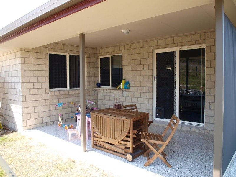 1 Haven Road, Emu Park QLD 4710