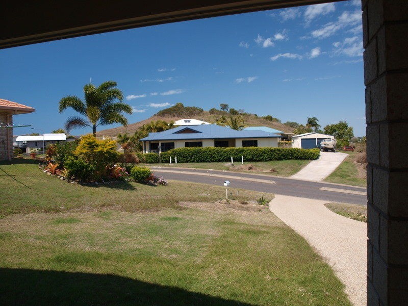 1 Haven Road, Emu Park QLD 4710