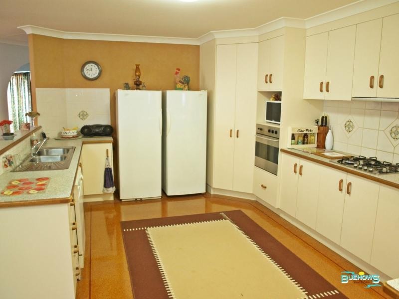 36 Thomas Street, Emu Park QLD 4710