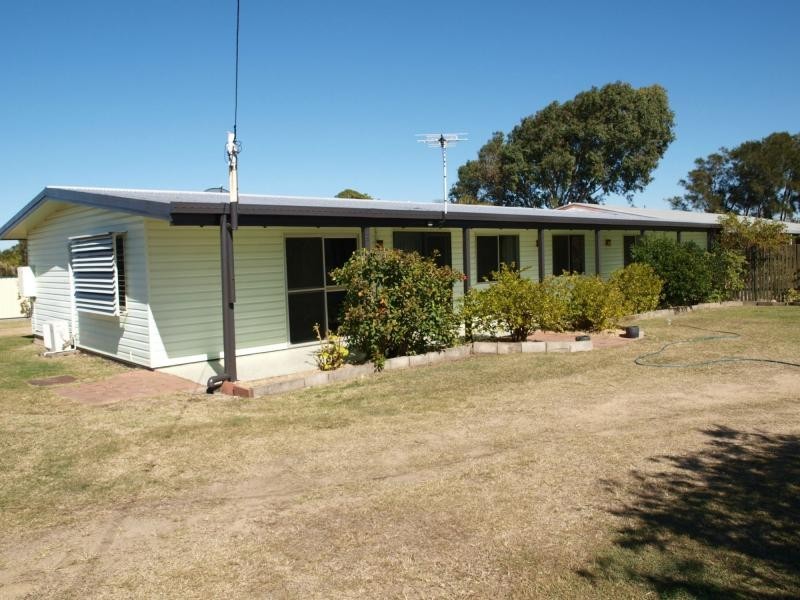 20 Crane Street, Emu Park QLD 4710