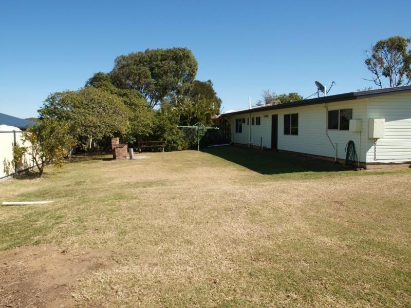 20 Crane Street, Emu Park QLD 4710