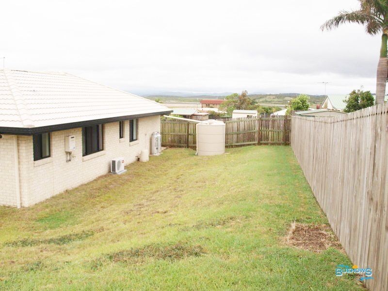 Unit 2/62-64 Hewitt Street, Emu Park QLD 4710
