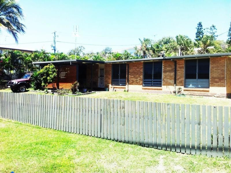 110 Pattison Street, Emu Park QLD 4710