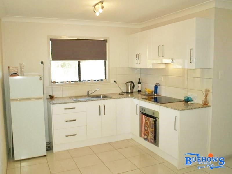 2/59 Hewitt Street, Emu Park QLD 4710