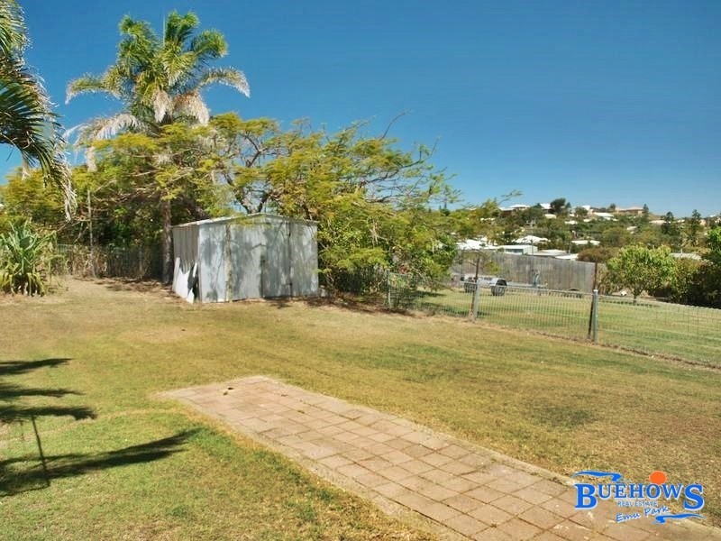 2/59 Hewitt Street, Emu Park QLD 4710