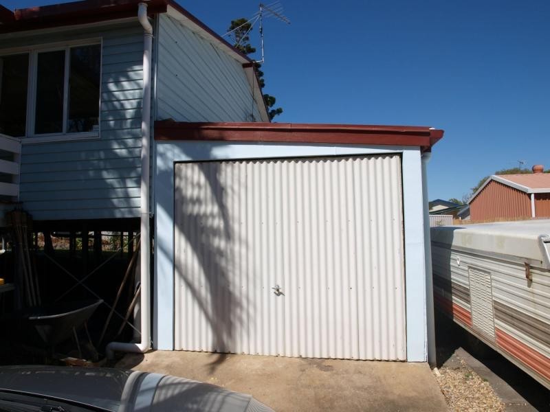 40 Richard Street, Emu Park QLD 4710