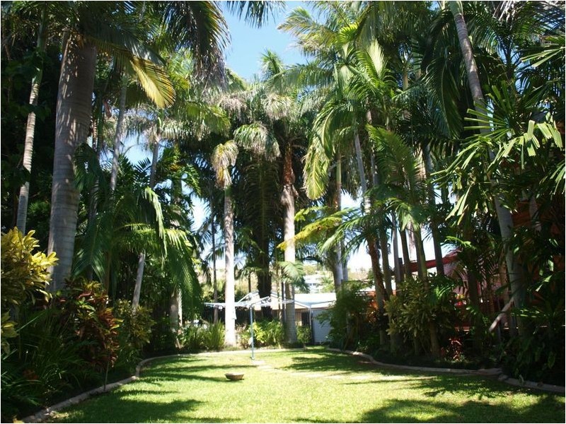 4 Thomas Street, Emu Park QLD 4710