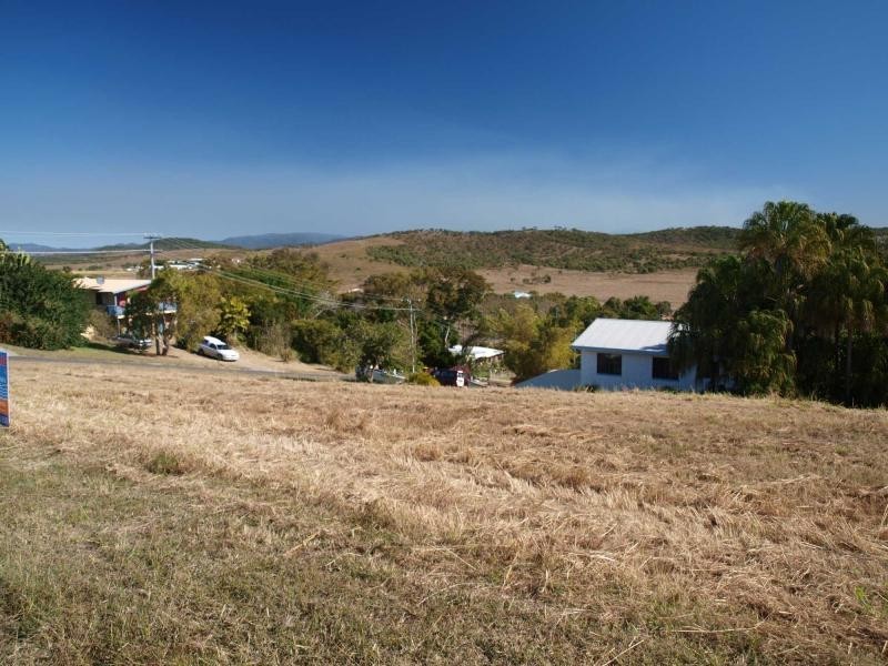 24 Hawke Street, Emu Park QLD 4710