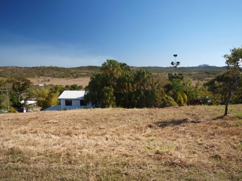 24 Hawke Street, Emu Park QLD 4710