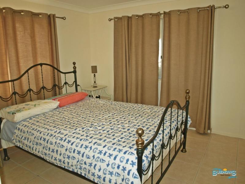 120 Schofield Parade, Keppel Sands QLD 4702