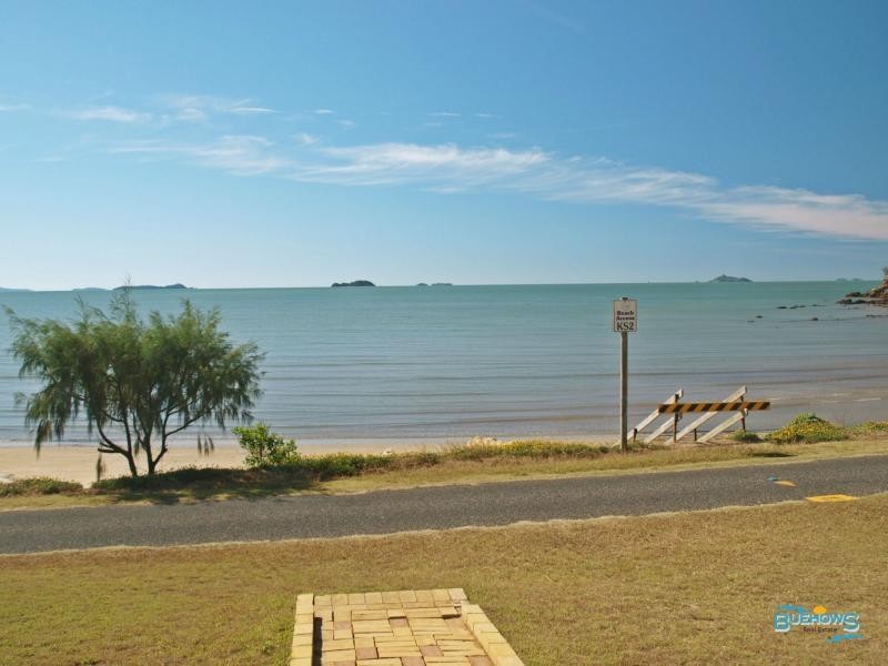 120 Schofield Parade, Keppel Sands QLD 4702