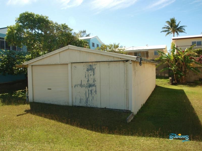 120 Schofield Parade, Keppel Sands QLD 4702