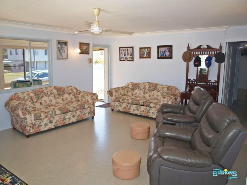 11 Evelyn Street, Zilzie QLD 4710