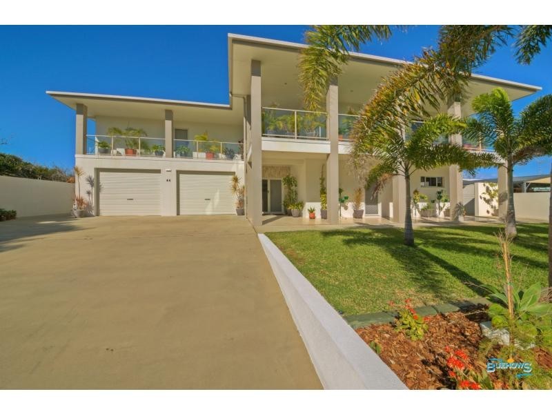 44 Reef Street, Zilzie QLD 4710