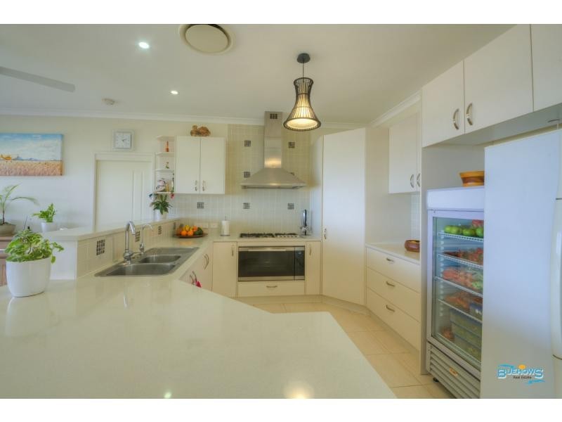 44 Reef Street, Zilzie QLD 4710