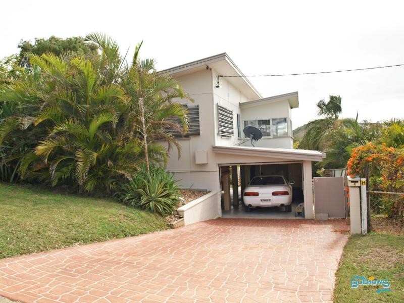5 Pybus Street, Emu Park QLD 4710