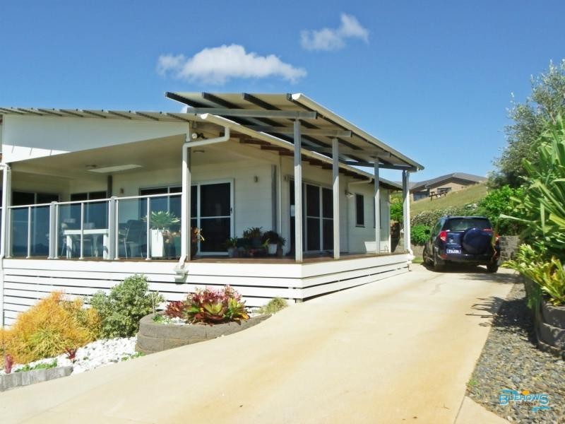 13 Livistonia Crescent, Emu Park QLD 4710