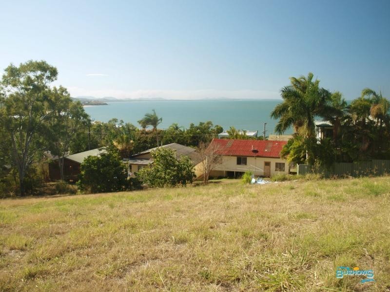 24 Bayview Drive, Lammermoor QLD 4703