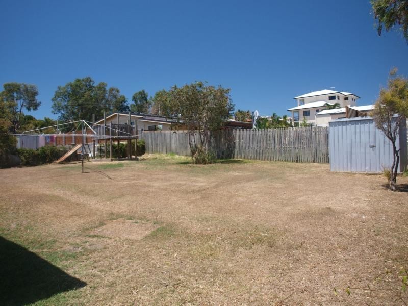 28 Wood Street, Emu Park QLD 4710