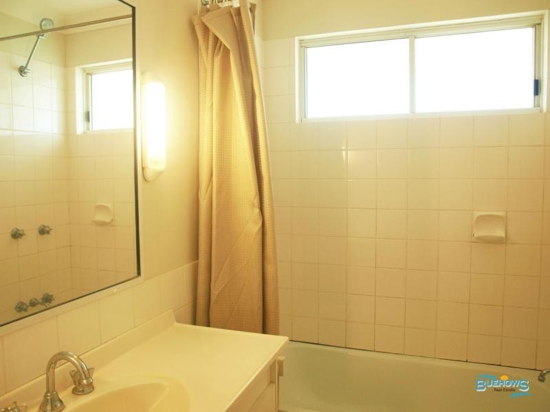 19 Alexander , Zilzie, Emu Park QLD 4710