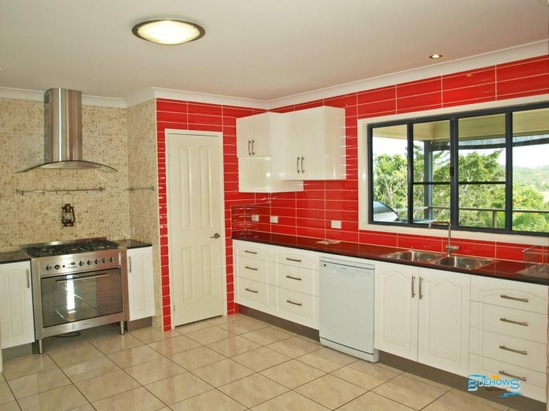 13 Vernon Street, Emu Park QLD 4710