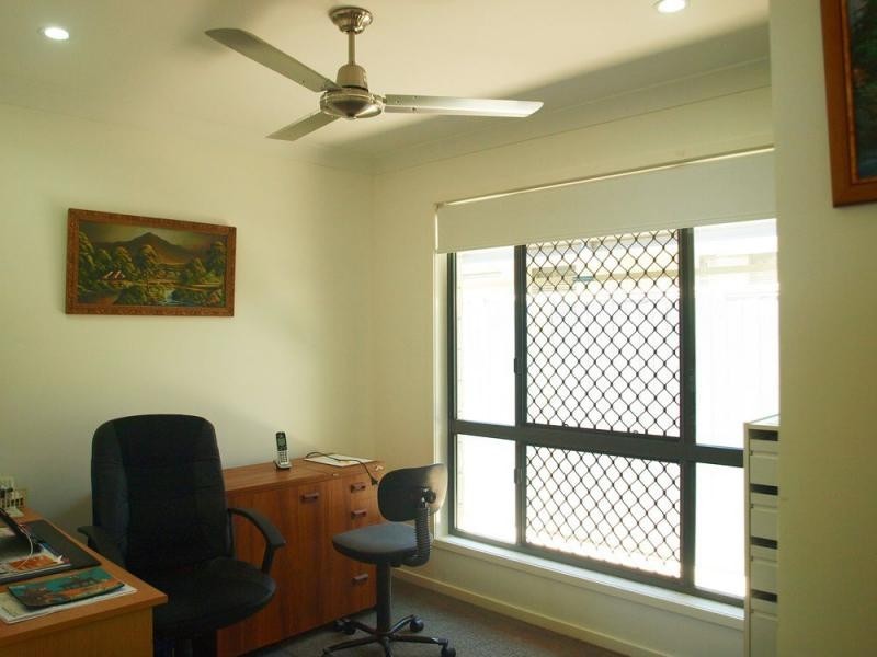 1/7 Brookside Close, Yeppoon QLD 4703