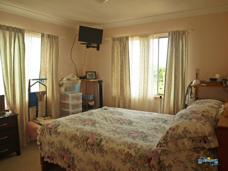 33 Oak Street, Emu Park QLD 4710
