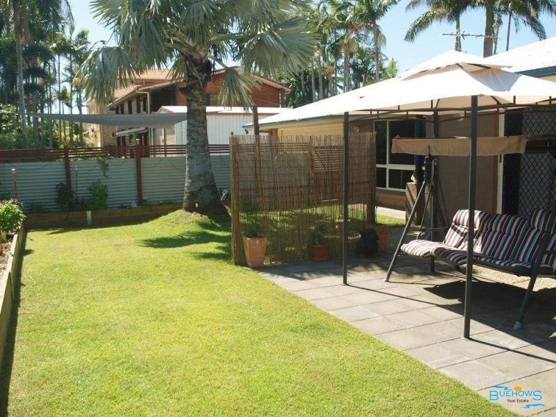 6 Thomas Street, Emu Park QLD 4710