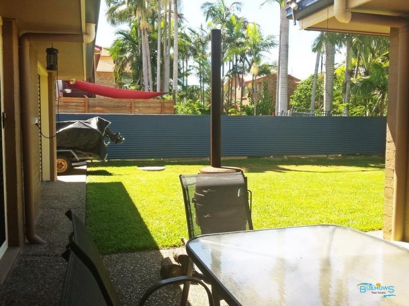 6 Thomas Street, Emu Park QLD 4710