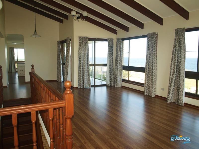 11 Connor Street, Emu Park QLD 4710