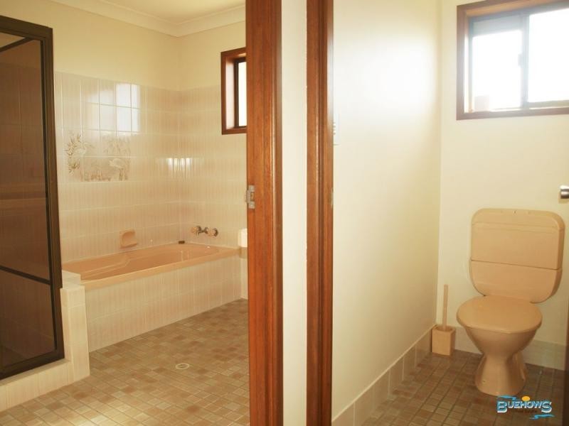 11 Connor Street, Emu Park QLD 4710