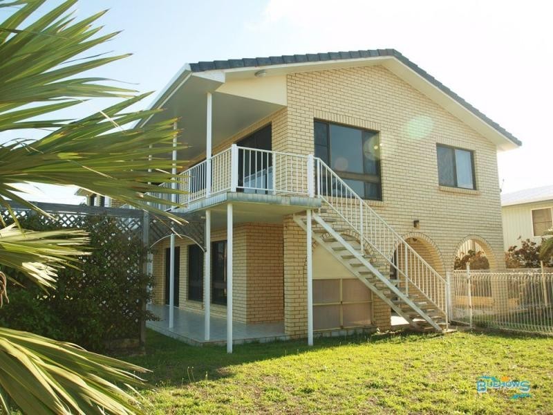 11 Connor Street, Emu Park QLD 4710
